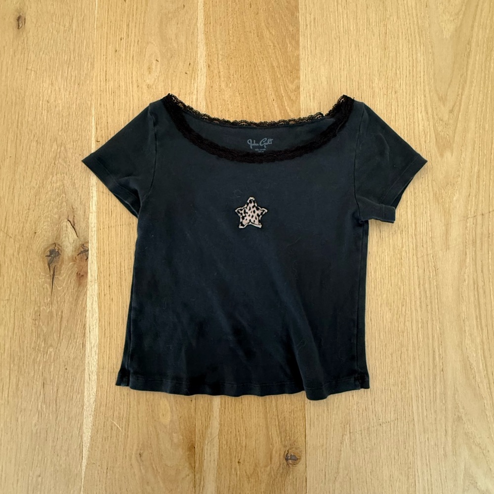 Brandy Melville / John Galt Black Lace-Trimmed Baby Tee